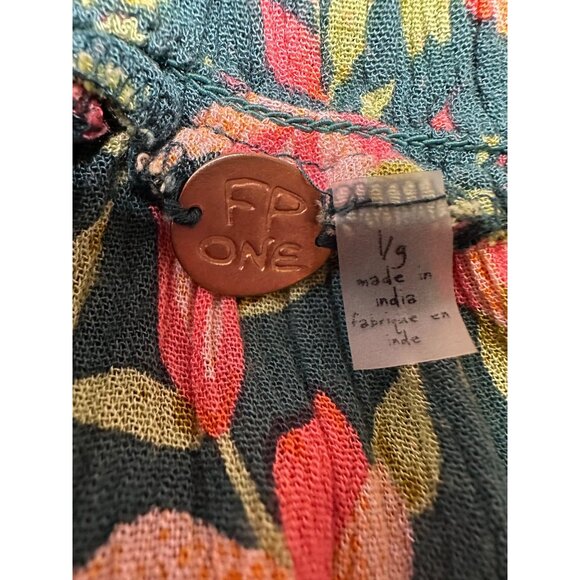 Free People Suki Peasant Top Large Smocked Gauzy Boho Cottage Floral Feminine - Picture 4 of 14